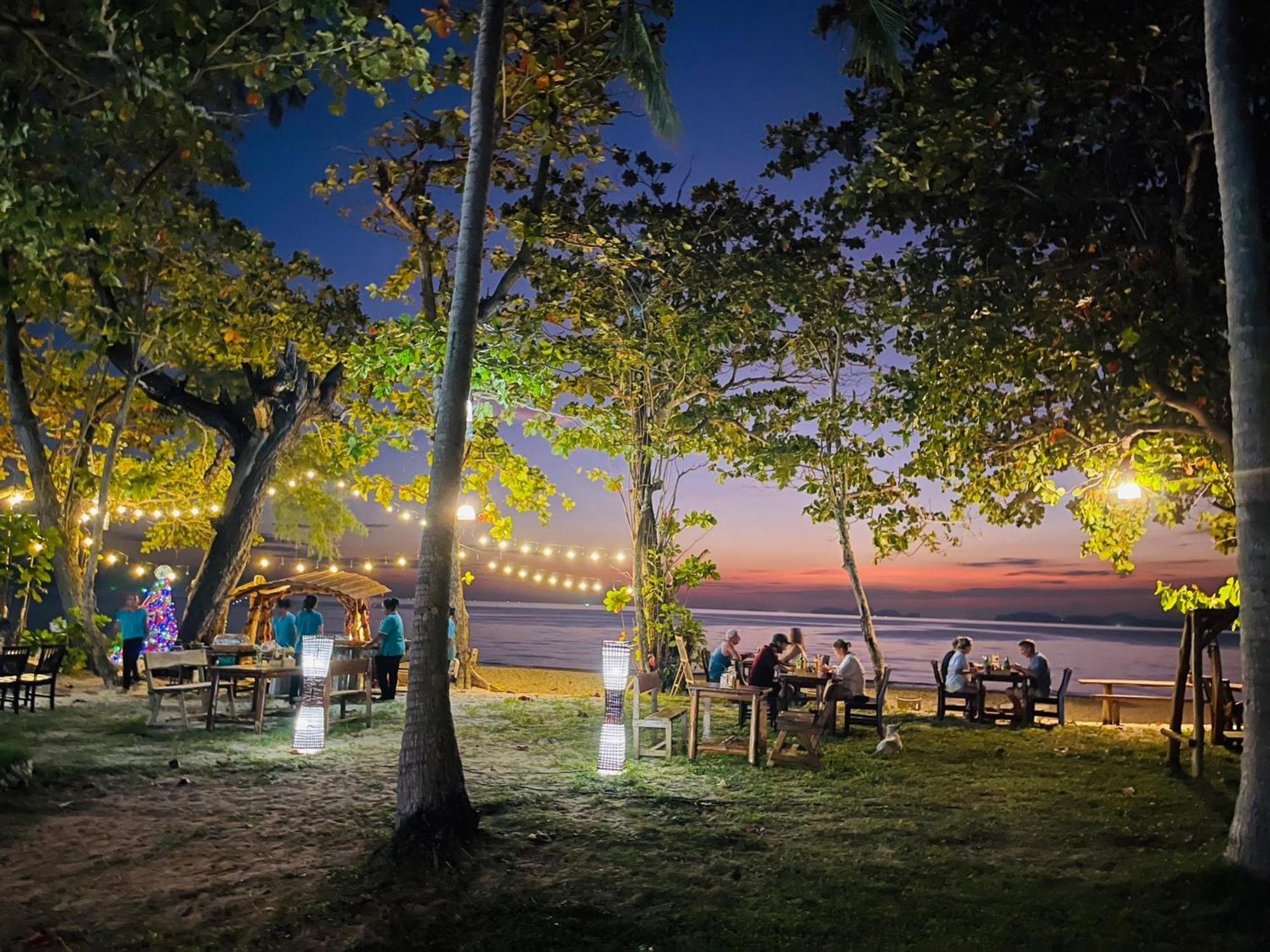 Koh Jum Delight Beach Esterno foto